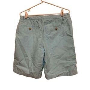 IZOD SIZE 32 LIGHT BLUE SHORTS